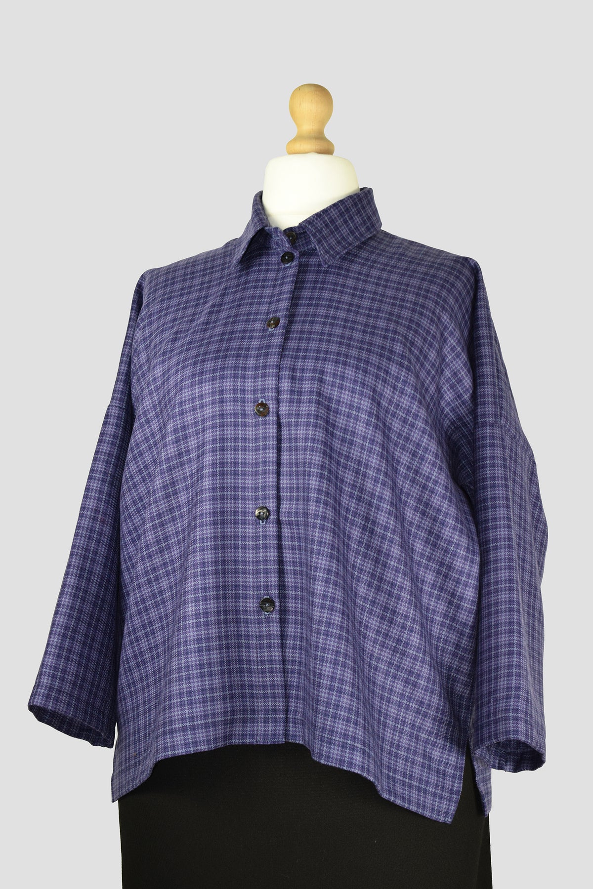 Long sleeve wool shirt