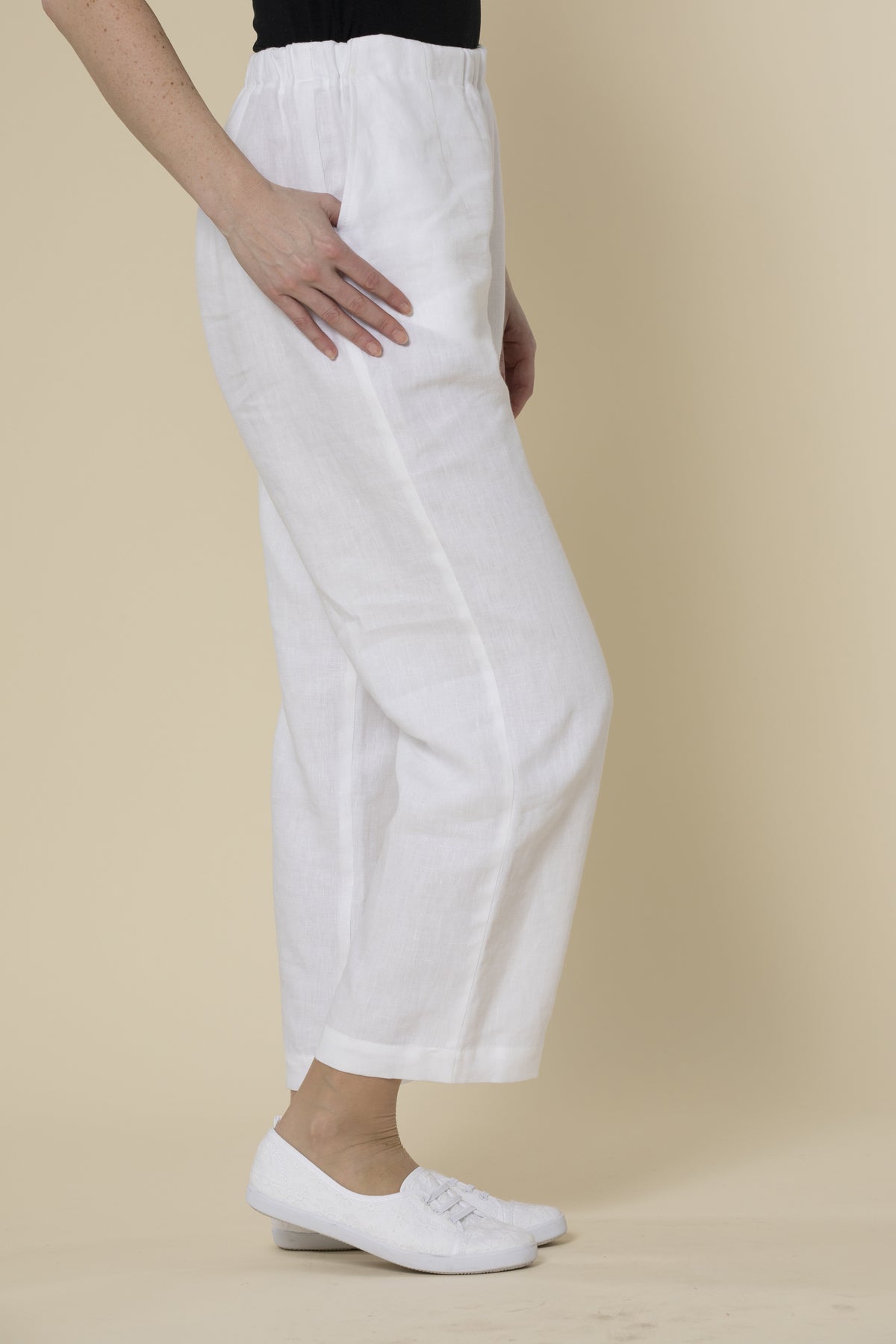 White Cropped Linen Trousers