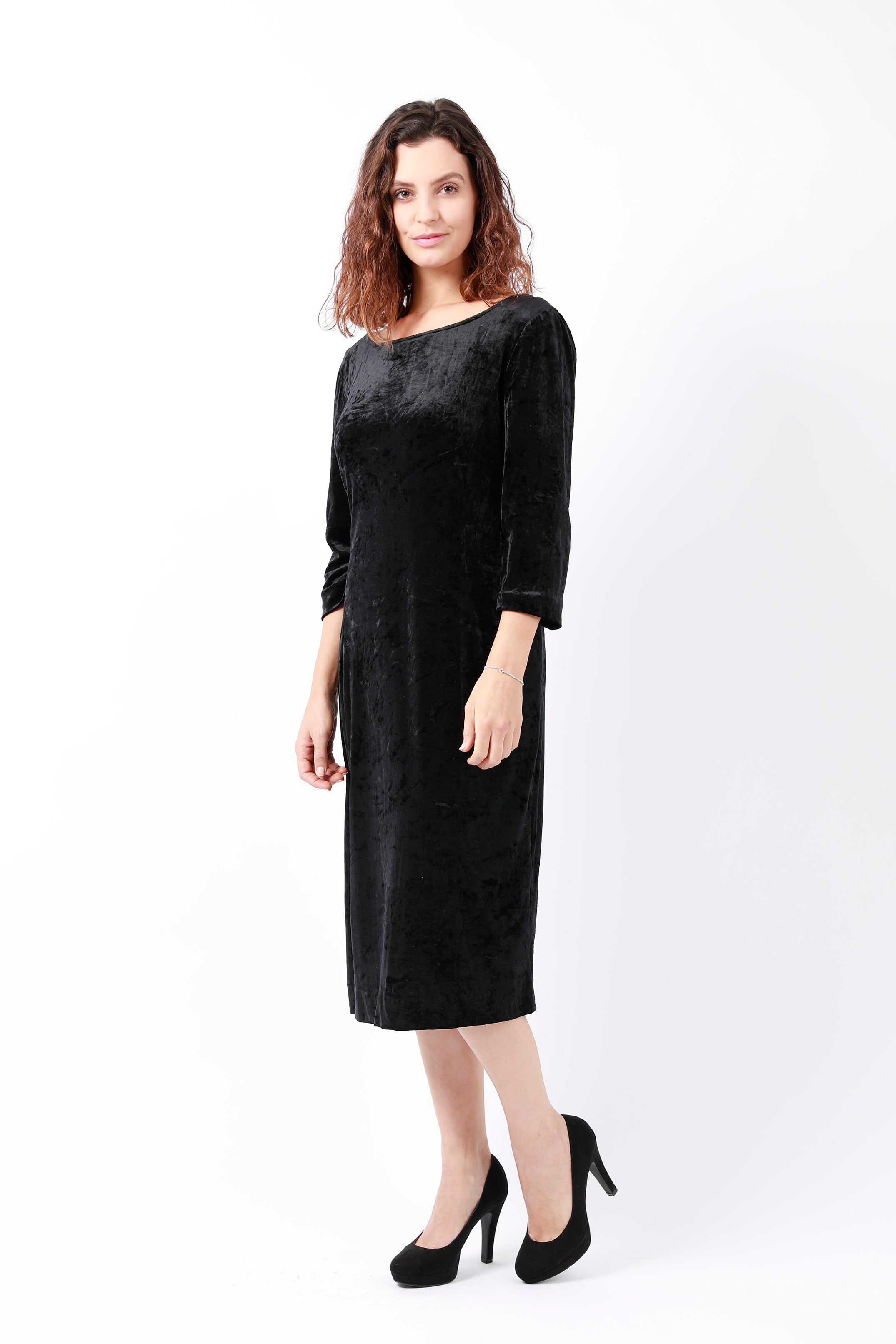 Crushed velvet hotsell black dress